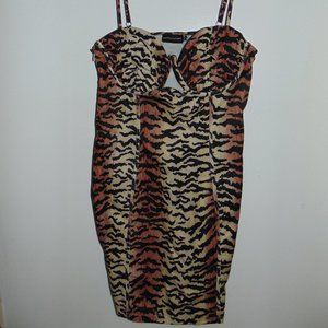 Pretty Little Thing size 6 Sleeveless Tiger Striped Ruched Mini Dress Bodycon
